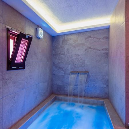 Luxuite Spa Con Piscina E Jacuzzi Alberobello Kültér fotó