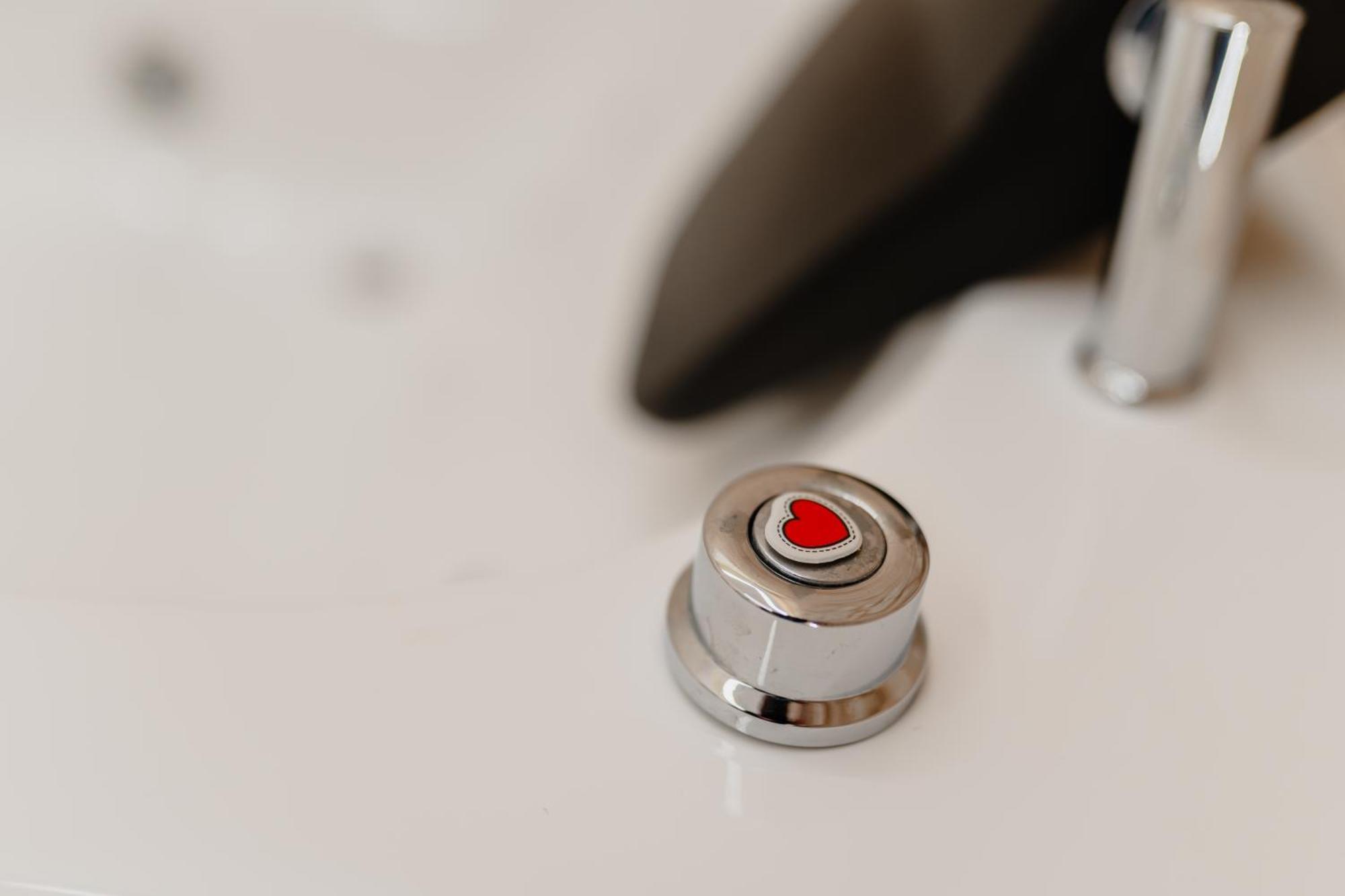 Luxuite Spa Con Piscina E Jacuzzi Alberobello Kültér fotó