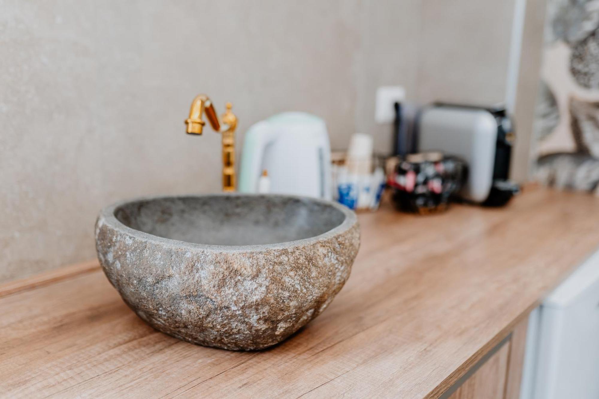 Luxuite Spa Con Piscina E Jacuzzi Alberobello Kültér fotó