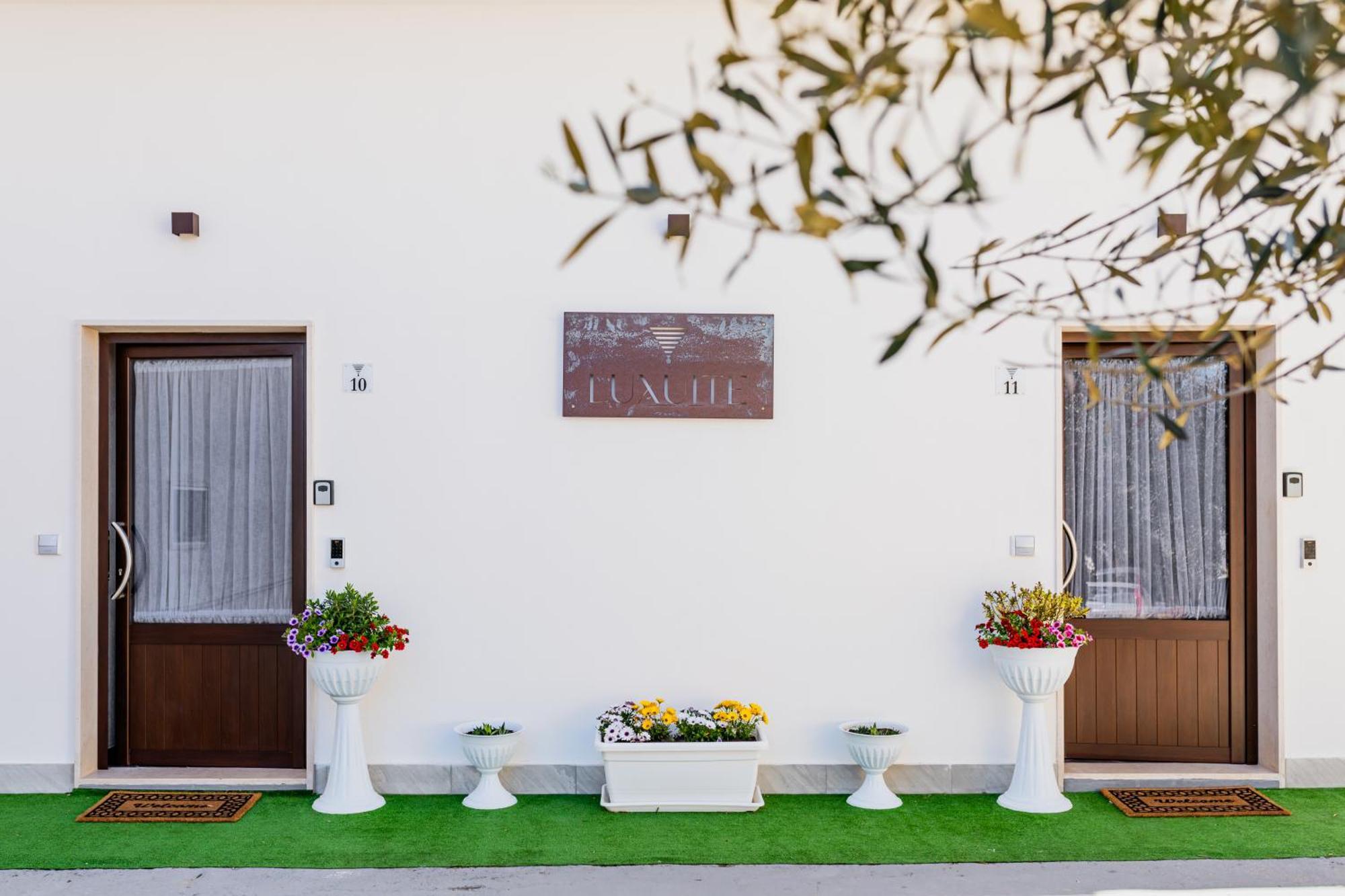 Luxuite Spa Con Piscina E Jacuzzi Alberobello Kültér fotó