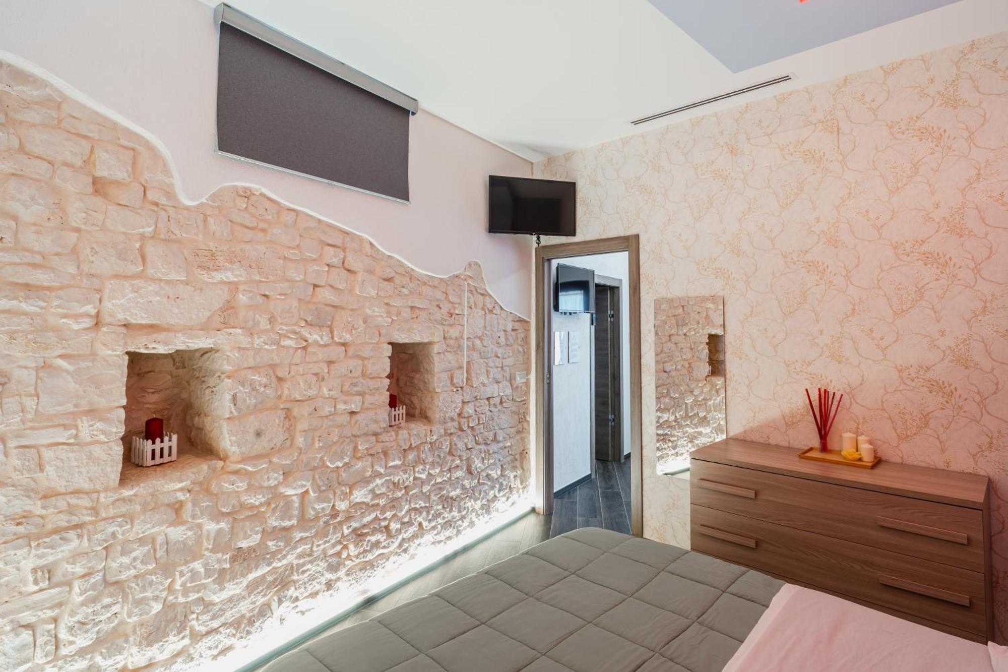 Luxuite Spa Con Piscina E Jacuzzi Alberobello Kültér fotó